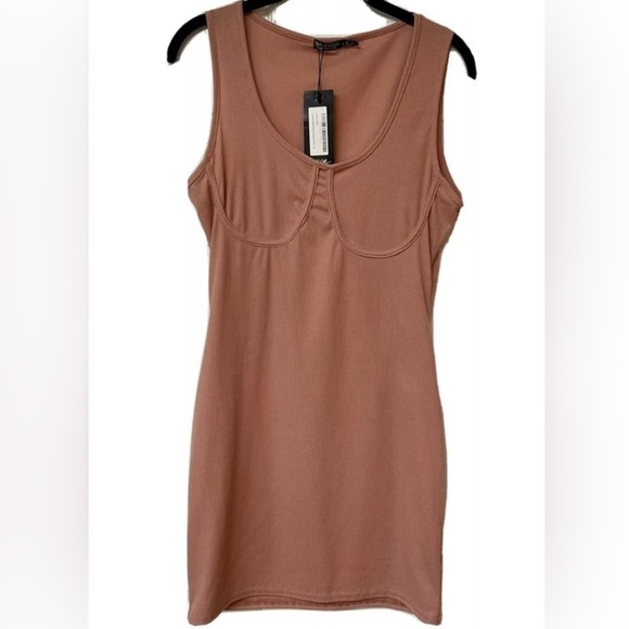NWT Nasty Gal Sleeveless Mini Dress in Blush/Tan Size 10 flirty, feminine - Picture 6 of 6